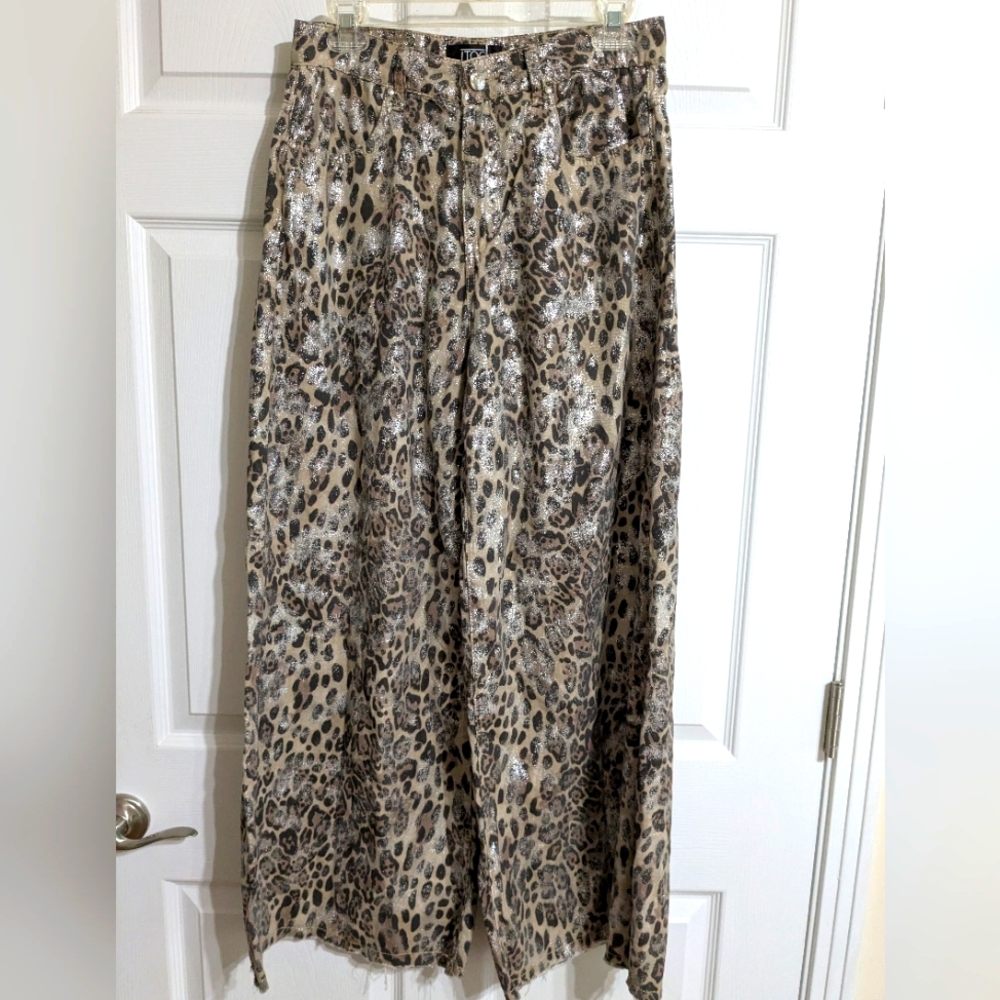 NWT ITOO women's pants